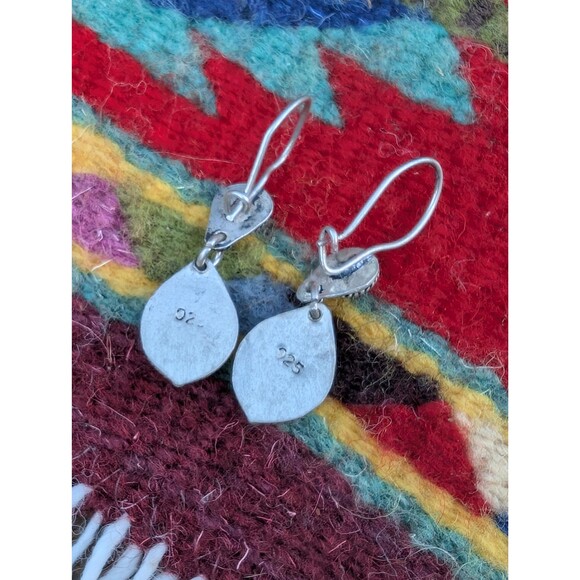 Sterling Silver Southwestern Mother of Pearl Earrings, Vintage Shell Earrings - Picture 6 of 9